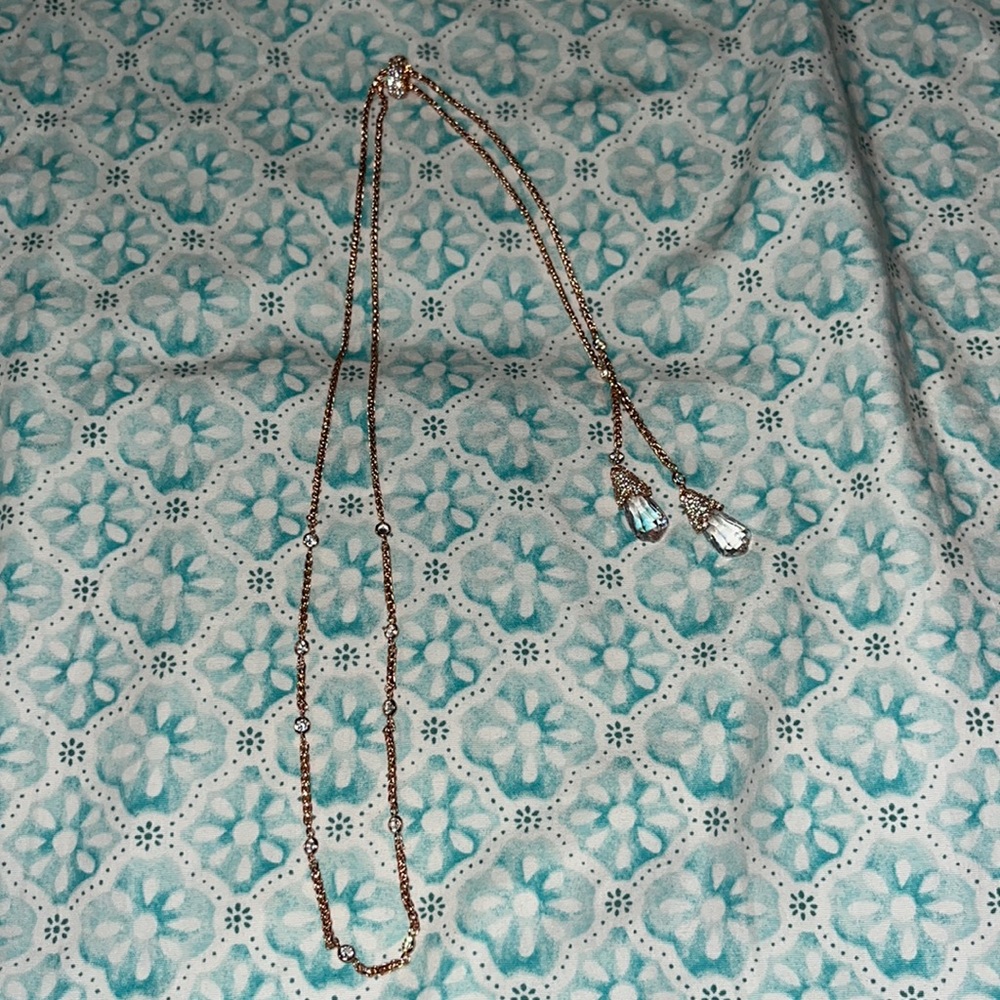 Kendra Scott Rose gold necklace